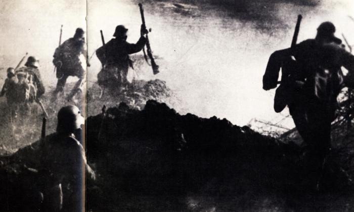 Attaquent allemandes au début de la bataille de Verdun en 1916